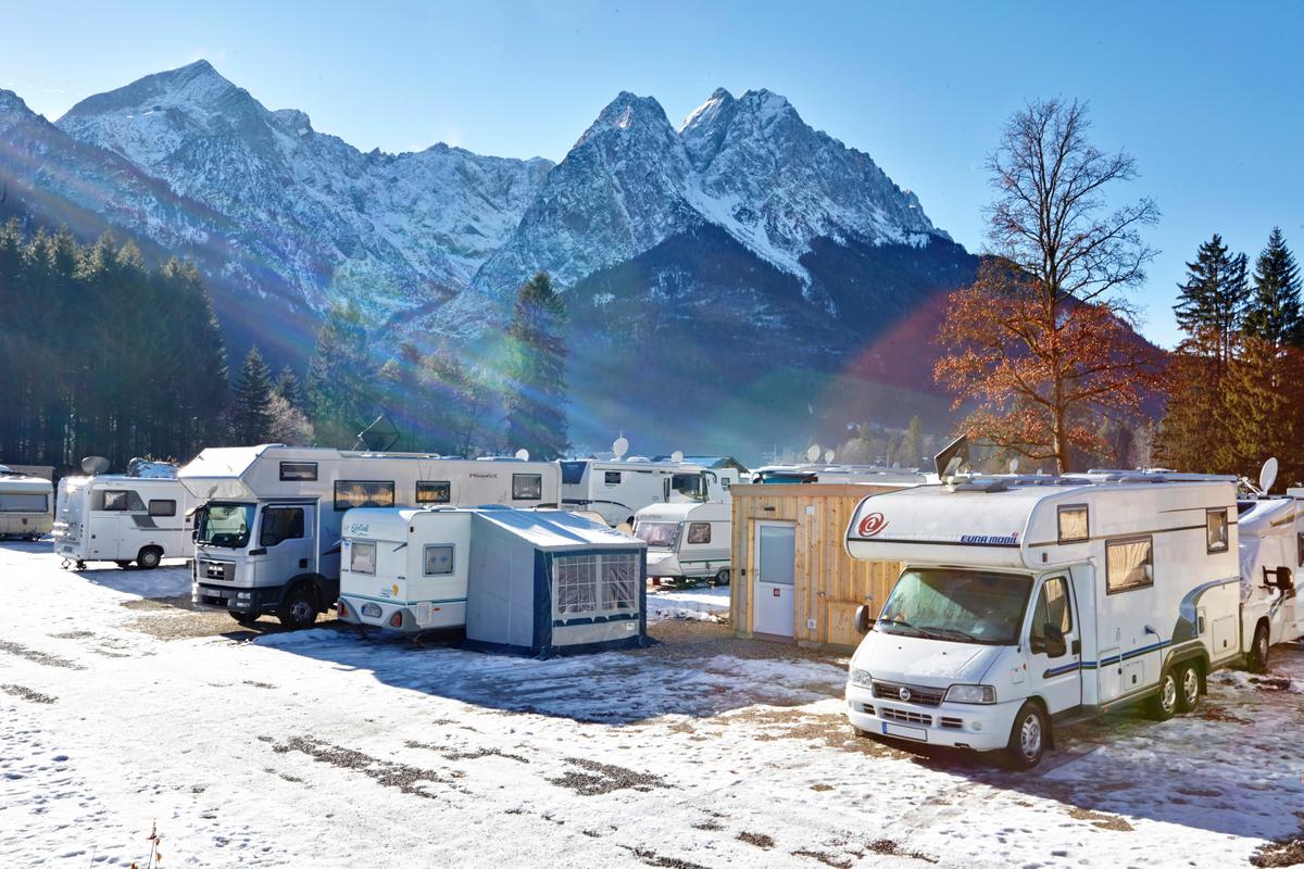 ➤ Zubehör für das (Auto) Campen im Winter ❄️ - Auto-Camping